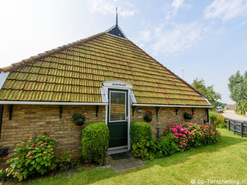 Buitenaanzicht Zuidkant 16, Aestkant Buitenaanzicht Zuidkant 16, Aestkant